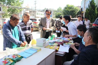 阳新县开展“送农资、送政策、送技术”下基层活动，同步提供法律咨询助力乡村振兴